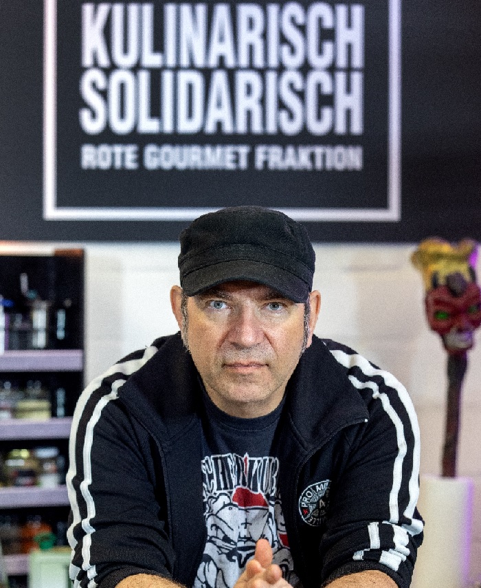 Rote Gourmet Fraktion, Chefkoch